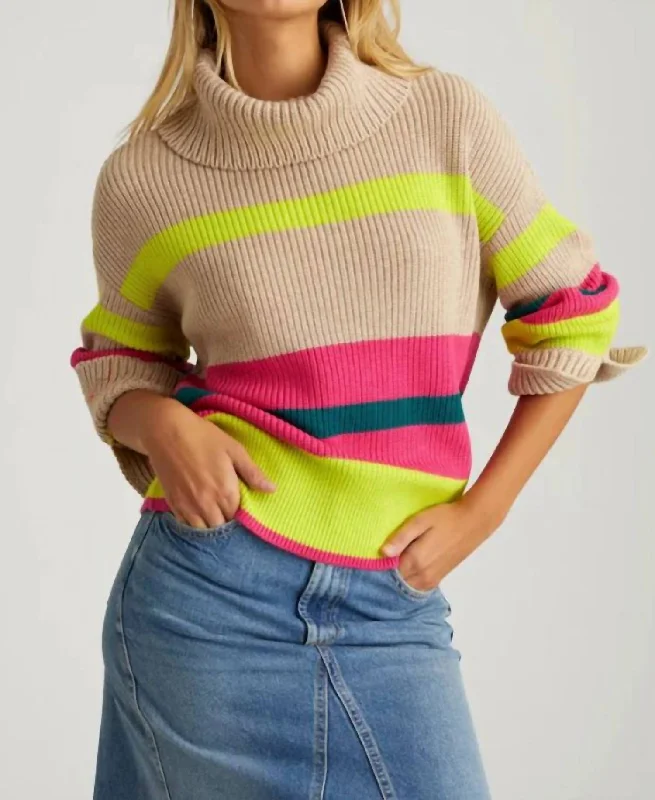 Giana Turtleneck Sweater In Cashew Heather Multi